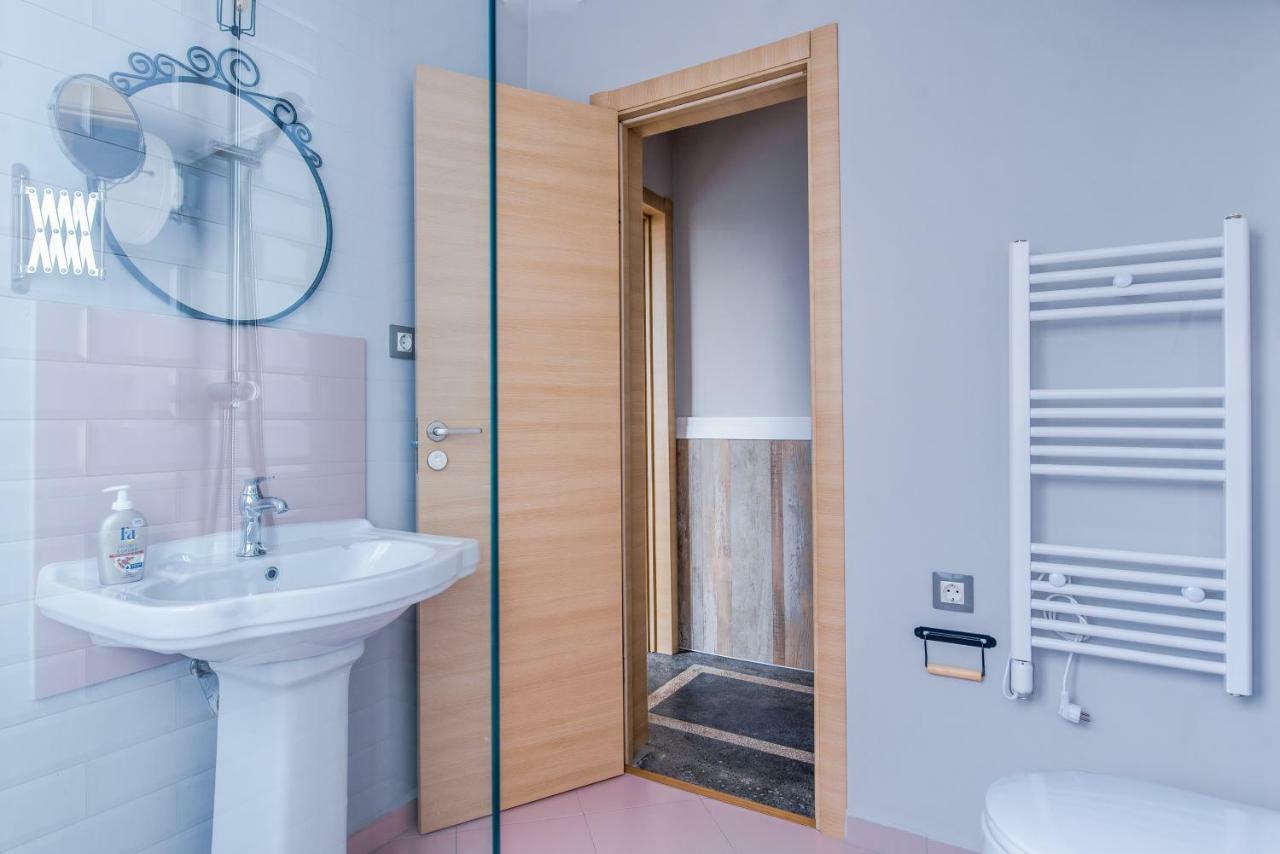 Dondukov Boulevard Two Bedroom Designer Suite Sofia Exterior photo